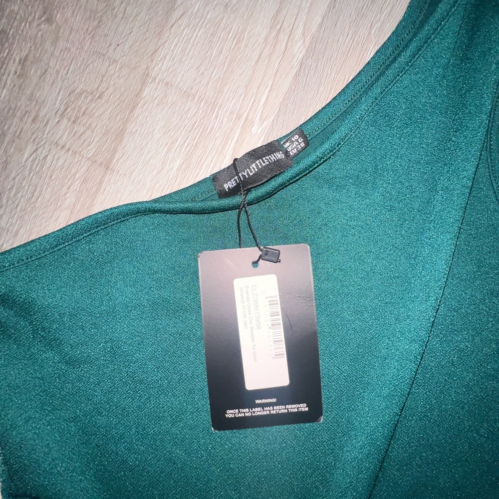 PrettyLittleThing Teal One-Shoulder Jumpsuit - Picture 2 of 3